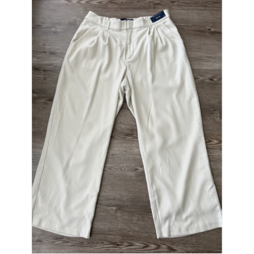 Hollister Wide Leg Pleated Pants Womens XLShort Beige Ultra High Rise NWT